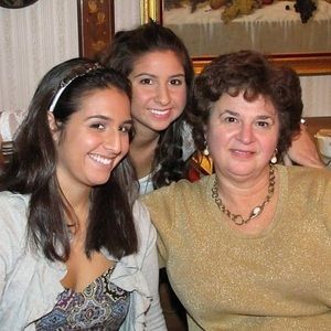 Meet your Posher, Lori